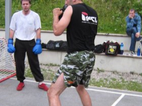 Poletni kamp boks kikboks MMA